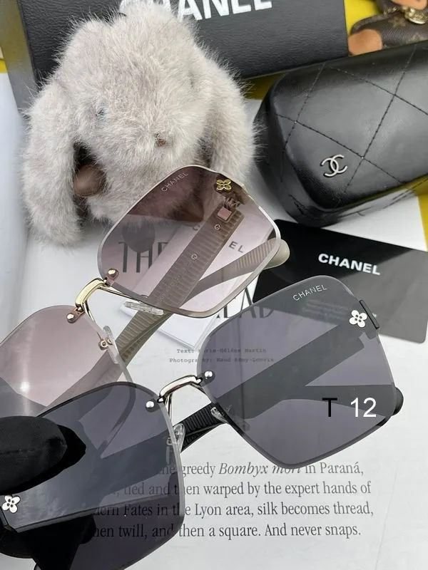 Chanel CH8100 J05